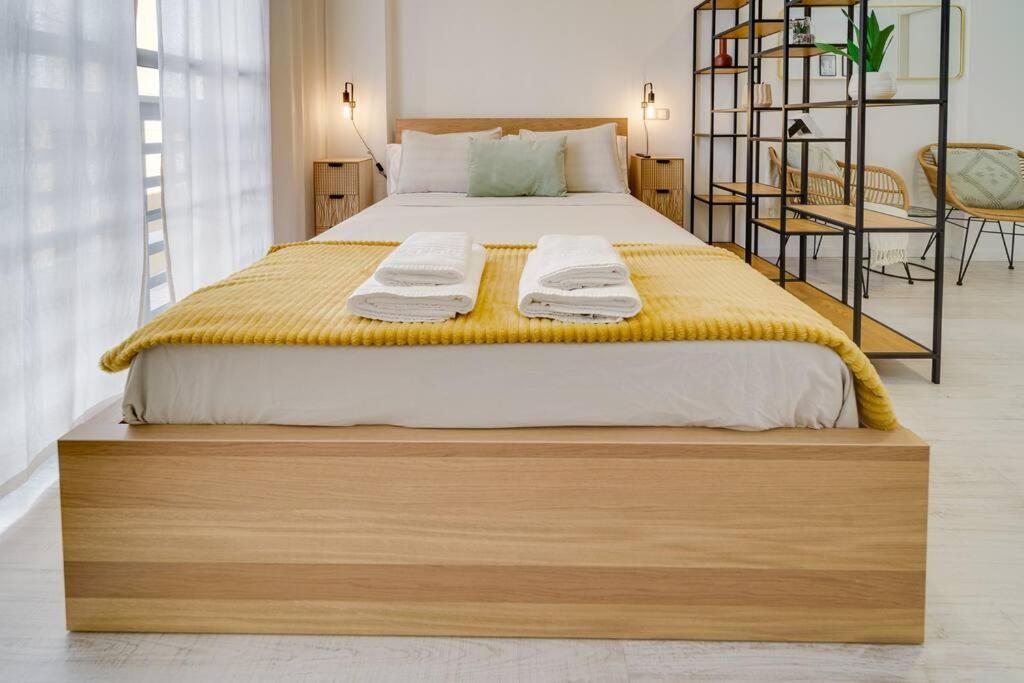 Sophisticated Studio In The Center Of Малага Экстерьер фото